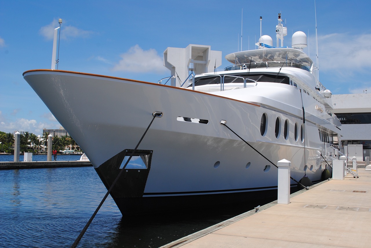 yacht, yacht exterior, superyacht-1040850.jpg